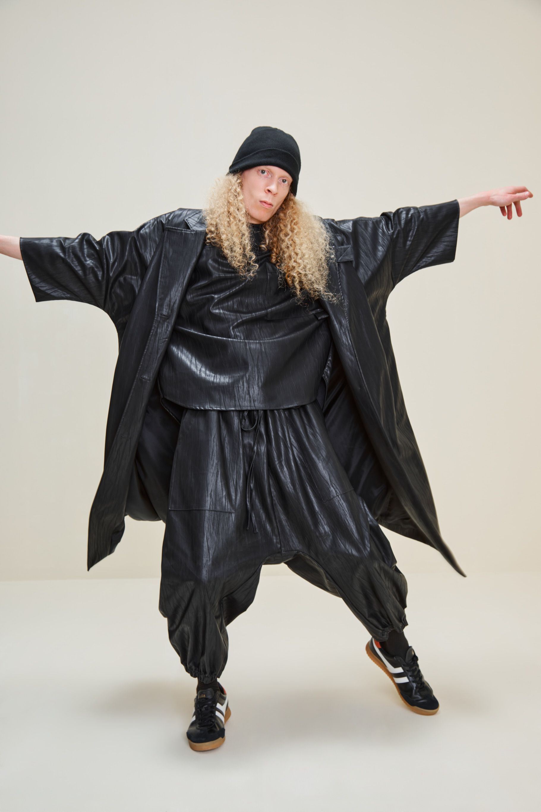 A. PottsA. Potts 26FW 014